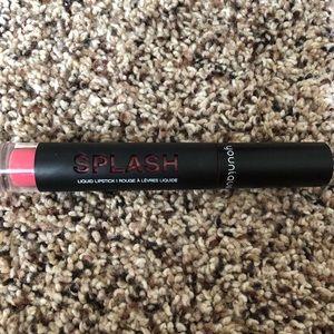 Younique Splash Liquid Lipstick see pic for color.